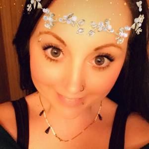 Meet your Posher, Tiffanie